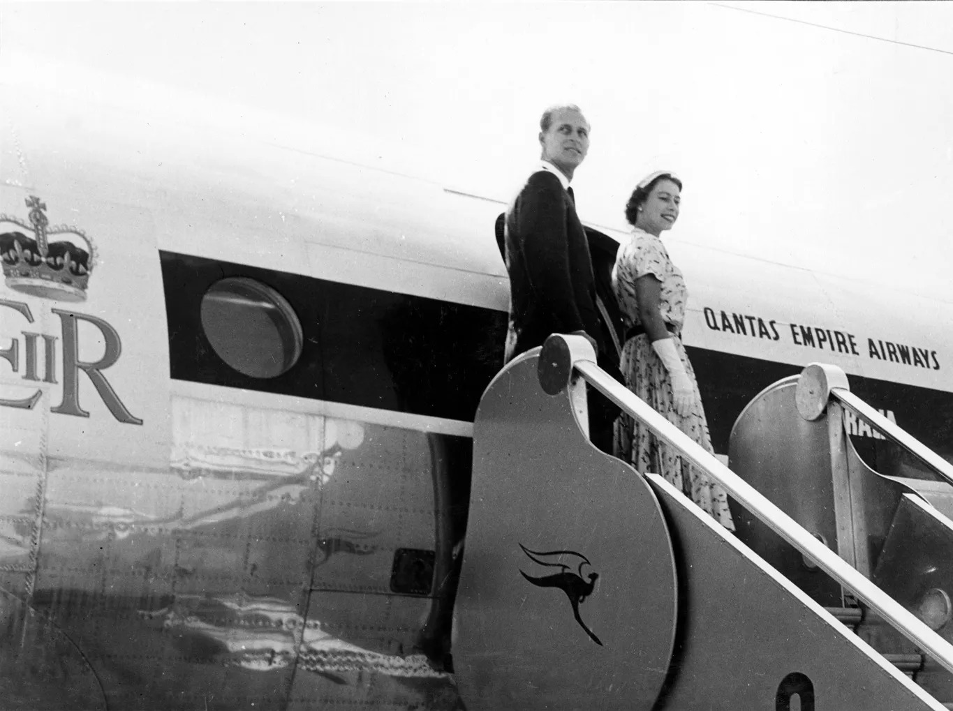Her Majesty Queen Elizabeth II and HRH The Duke of Edinburgh boarding the Royal Aircraft to leave Queensland, 1954