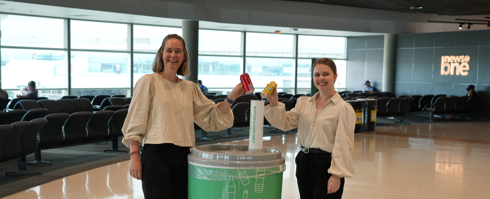 Containers for change