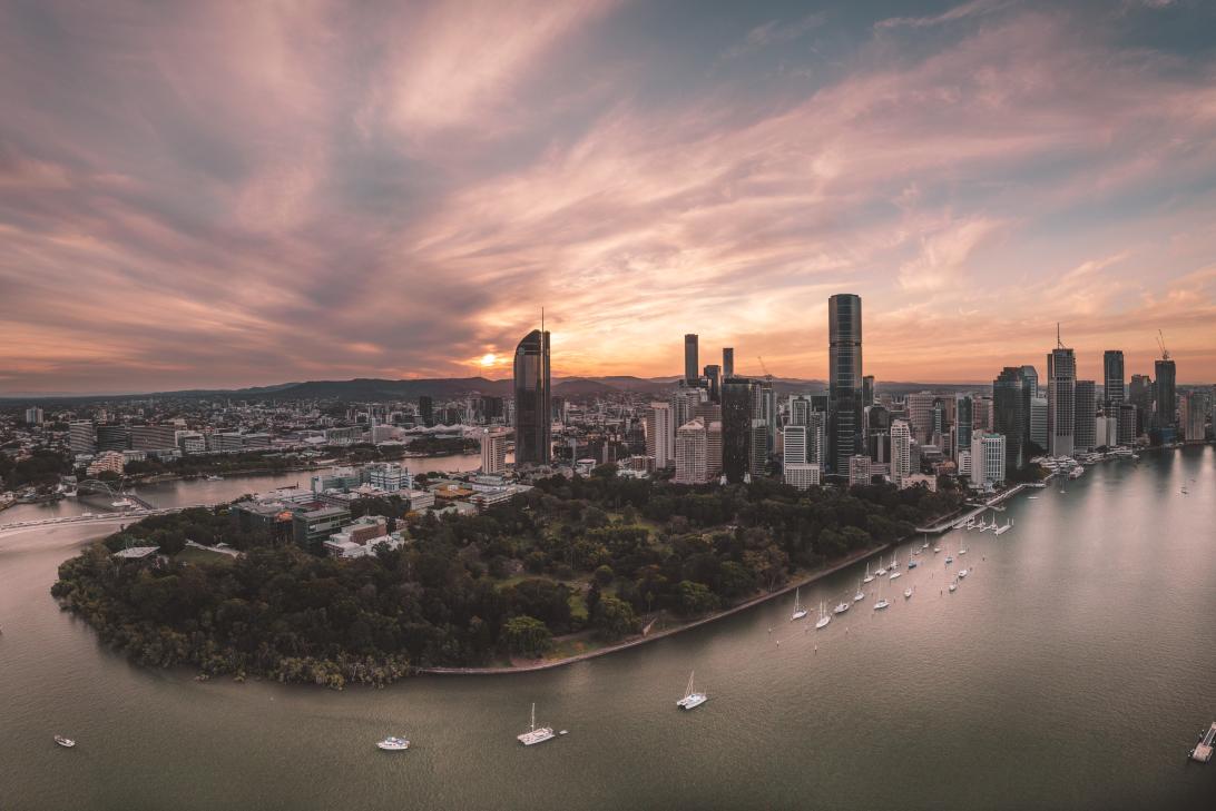 Brisbane skyline and river
